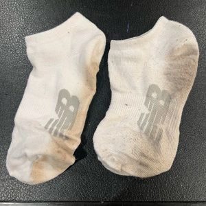 Filthy sweaty socks for @sweatysockloser